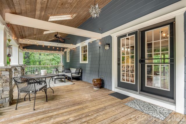 218 S Alta Vista Drive, Saluda, NC 28773