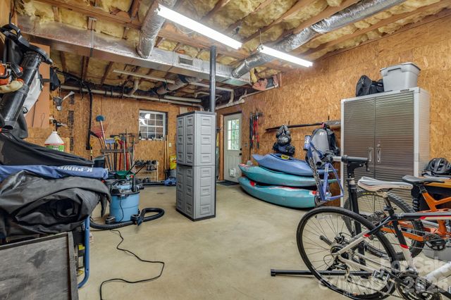 218 S Alta Vista Drive, Saluda, NC 28773