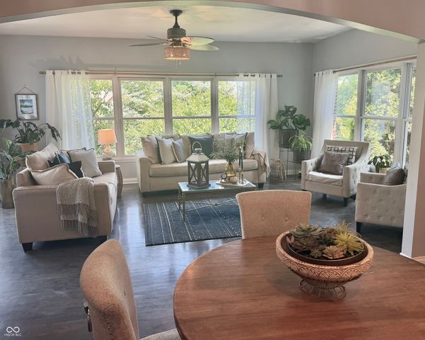 16424 Brookhollow Drive, Westfield, IN 46062