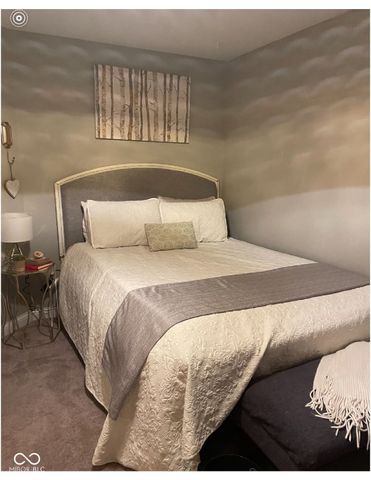 16424 Brookhollow Drive, Westfield, IN 46062