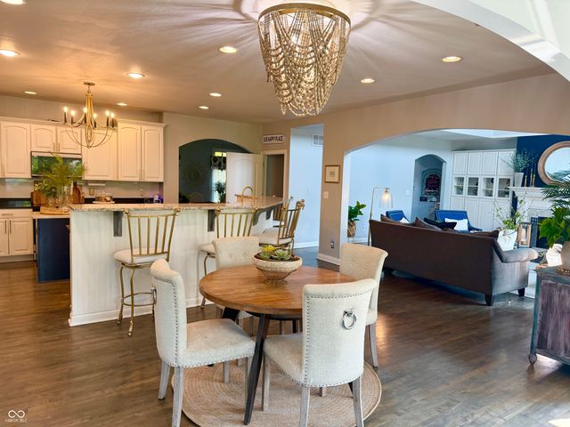 16424 Brookhollow Drive, Westfield, IN 46062