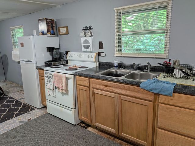 123 Hard Rector Lane, Spring City, TN 37381