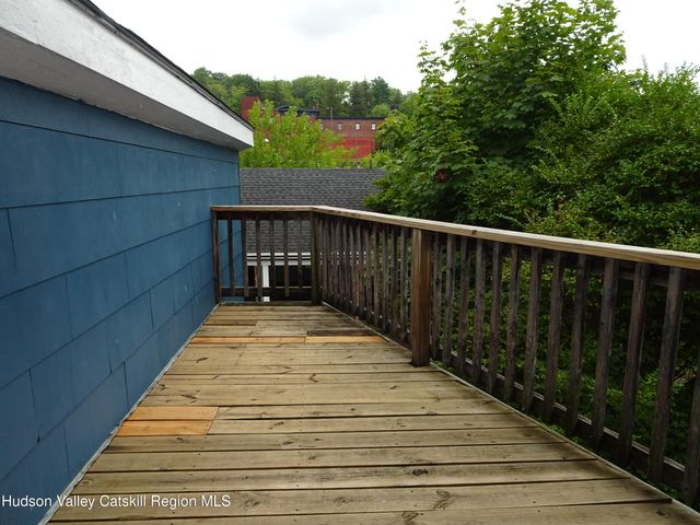 32 - 34 8th Street 3, Hudson, NY 12534