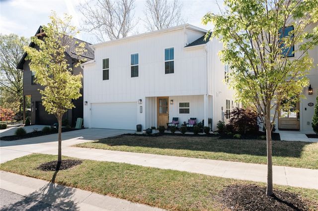 2609 N Gulley Grove Circle, Fayetteville, AR 72703