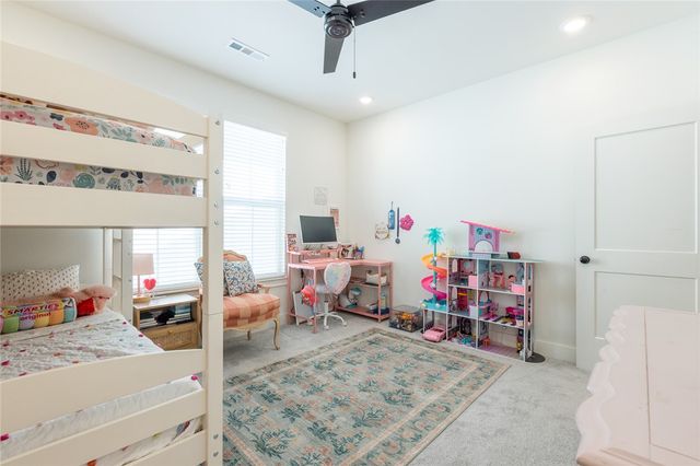 2609 N Gulley Grove Circle, Fayetteville, AR 72703