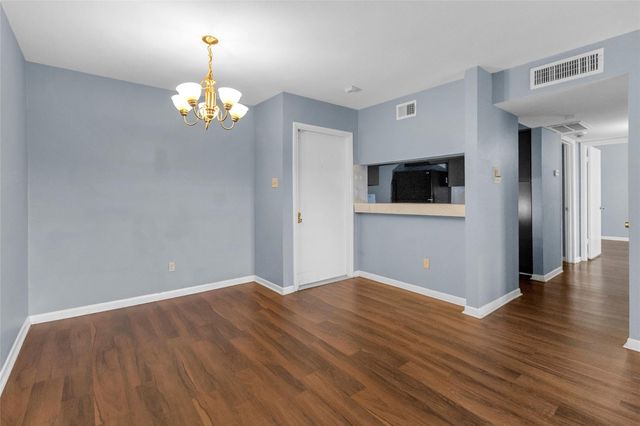 8433 Hearth Drive 35, Houston, TX 77054