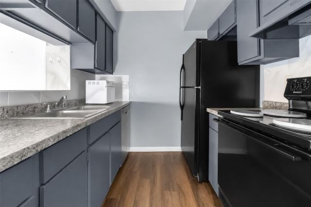 8433 Hearth Drive 35, Houston, TX 77054
