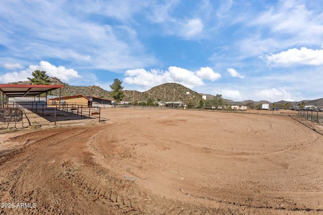 22905 W RANCH Road, Congress, AZ 85332