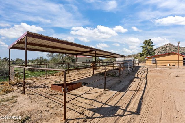 22905 W RANCH Road, Congress, AZ 85332