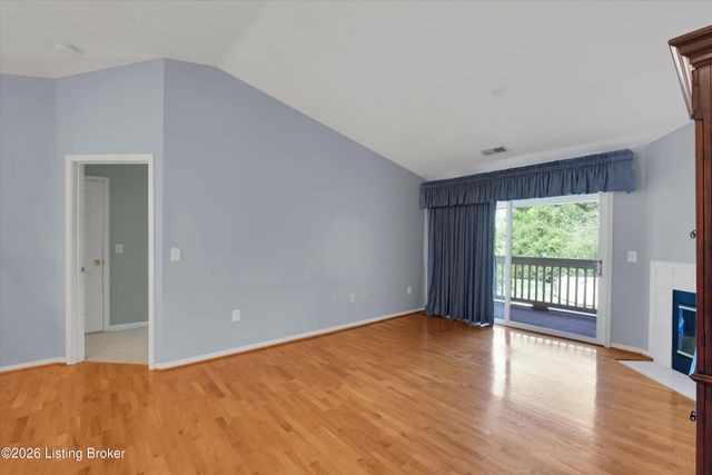 3503 Lennox View Ct 207, Louisville, KY 40299