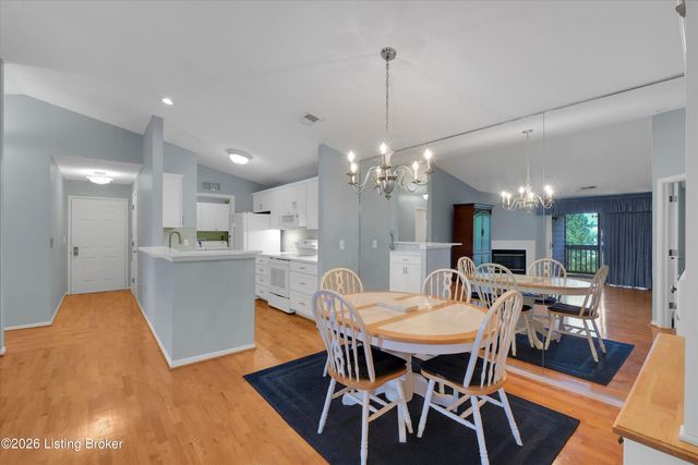 3503 Lennox View Ct 207, Louisville, KY 40299