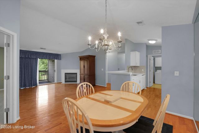 3503 Lennox View Ct 207, Louisville, KY 40299