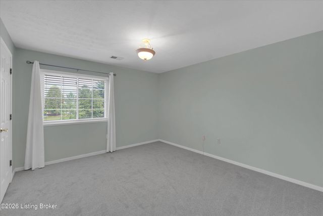 3503 Lennox View Ct 207, Louisville, KY 40299