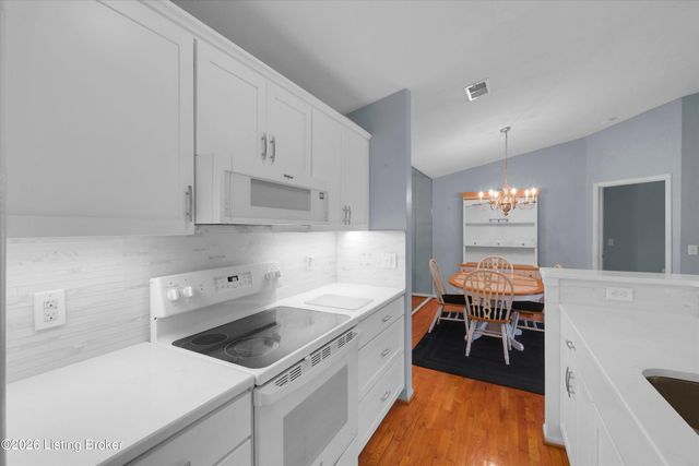 3503 Lennox View Ct 207, Louisville, KY 40299