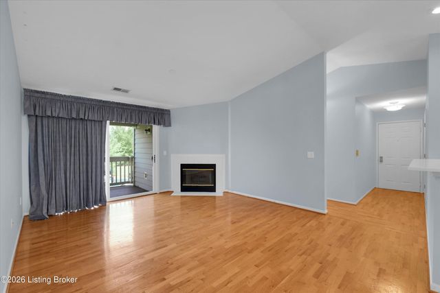 3503 Lennox View Ct 207, Louisville, KY 40299