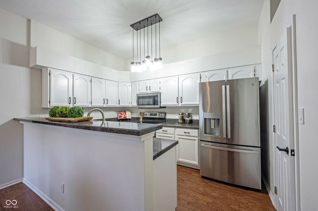 11131 Settlers Court, Fishers, IN 46038