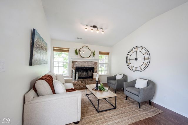 11131 Settlers Court, Fishers, IN 46038