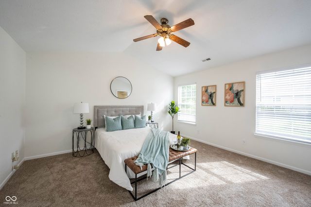 11131 Settlers Court, Fishers, IN 46038
