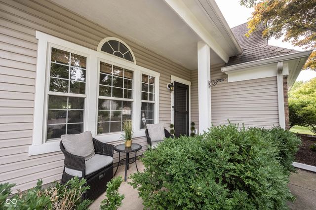 11131 Settlers Court, Fishers, IN 46038