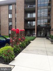 6204-00 DELAIRE LANDING RD #204, Philadelphia, PA 19114