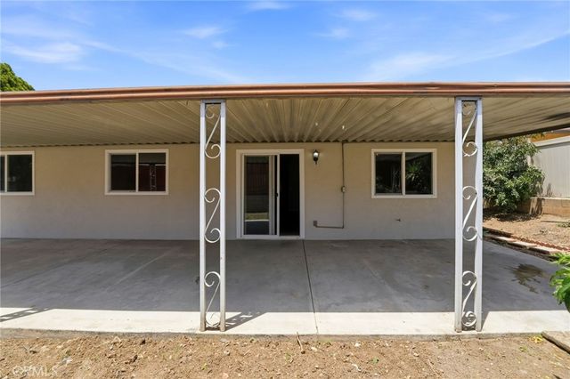 6677 La Praix Street, Highland, CA 92346