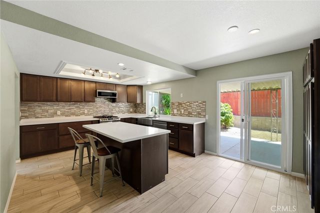 6677 La Praix Street, Highland, CA 92346