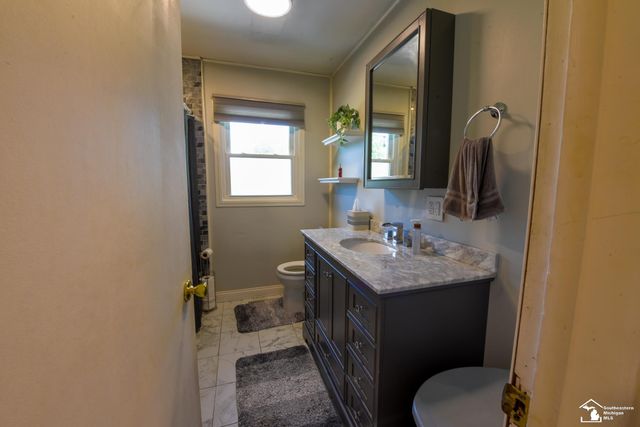 11087 U S Turnpike Road, South Rockwood, MI 48179