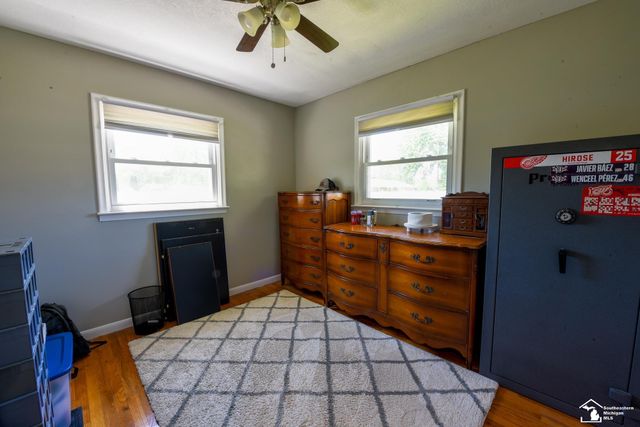 11087 U S Turnpike Road, South Rockwood, MI 48179
