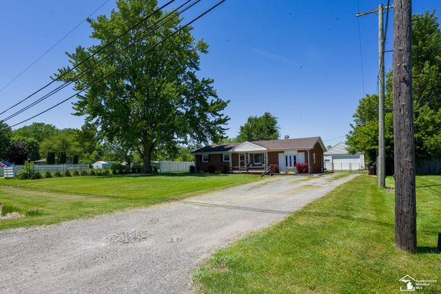 11087 U S Turnpike Road, South Rockwood, MI 48179