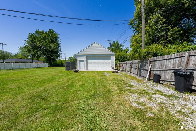11087 U S Turnpike Road, South Rockwood, MI 48179