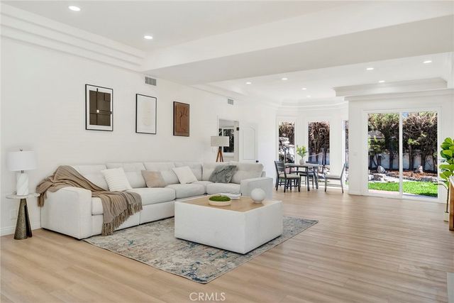 188 W Arthur Avenue, Arcadia, CA 91007