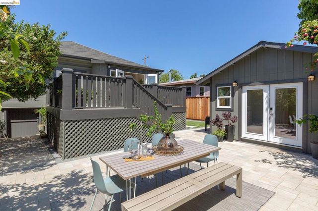 5222 Shafter Ave, Oakland, CA 94618