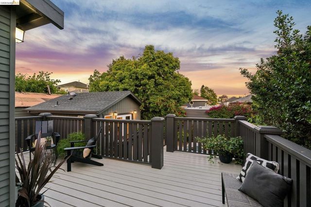 5222 Shafter Ave, Oakland, CA 94618