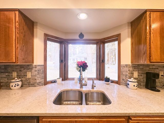 60716 Willow Creek Loop, Bend, OR 97702