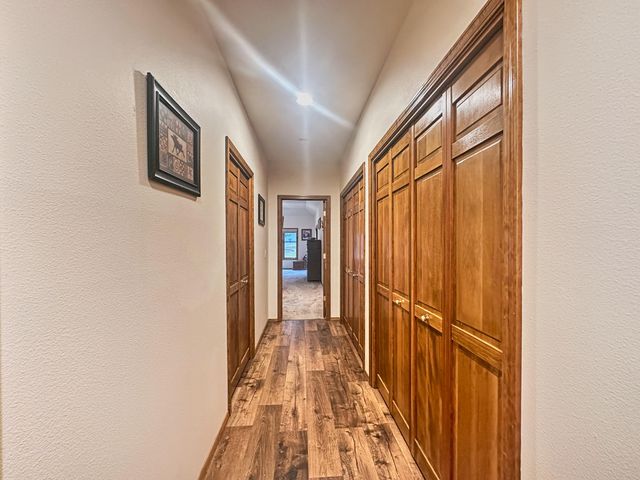 60716 Willow Creek Loop, Bend, OR 97702