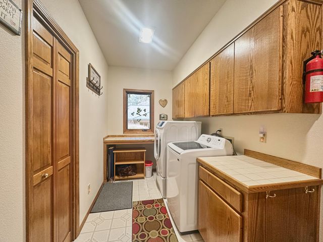 60716 Willow Creek Loop, Bend, OR 97702