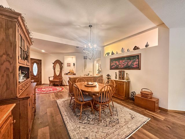 60716 Willow Creek Loop, Bend, OR 97702