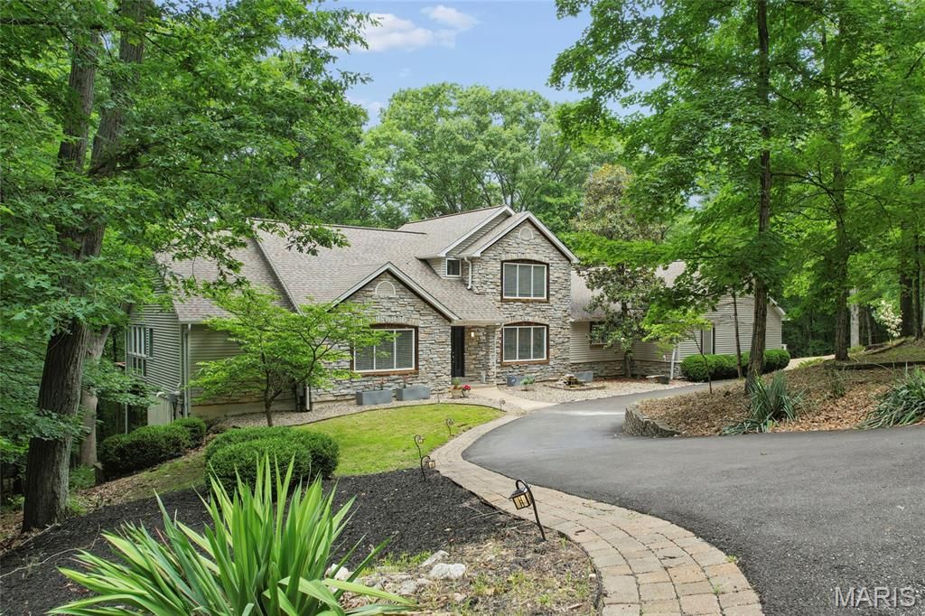 161 Stuart Lane, Eureka, MO 63025