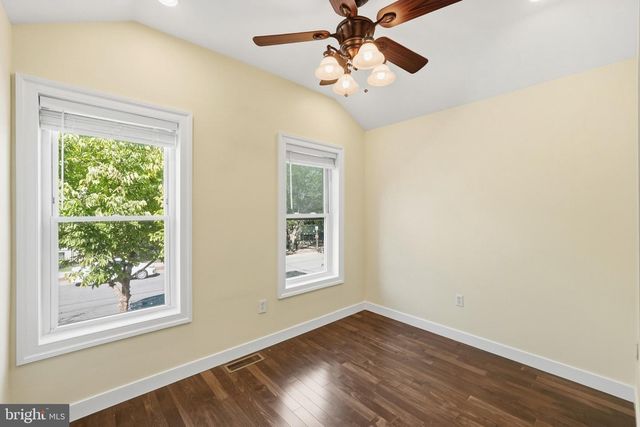 1515 INDEPENDENCE AVE SE, Washington, DC 20003
