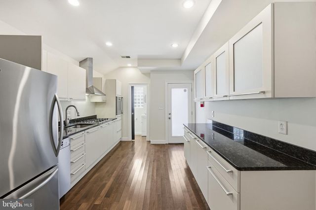 1515 INDEPENDENCE AVE SE, Washington, DC 20003