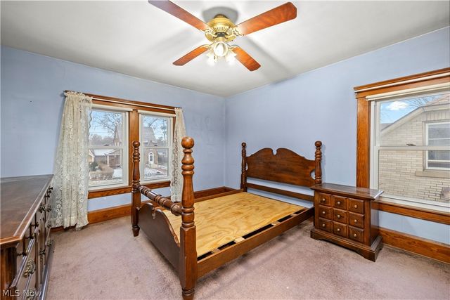 601 Woodland Avenue, Elyria, OH 44035