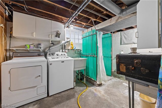 601 Woodland Avenue, Elyria, OH 44035