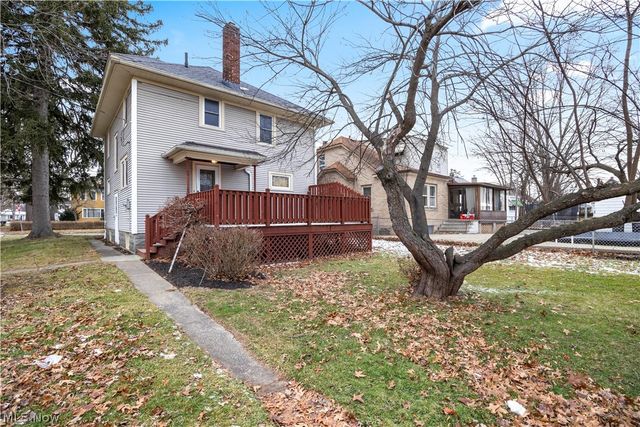601 Woodland Avenue, Elyria, OH 44035