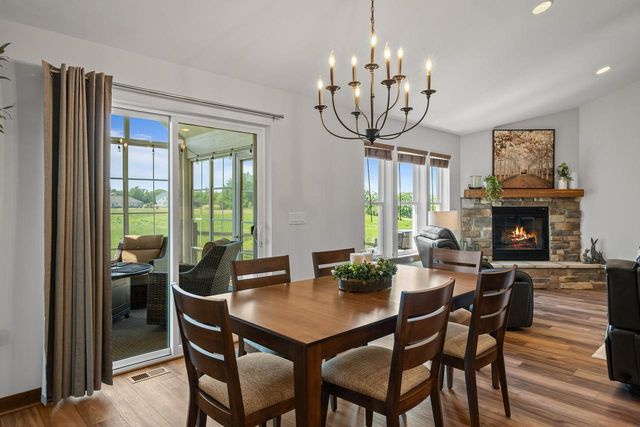 N1451 Maple Ridge ROAD, Lake Geneva, WI 53147