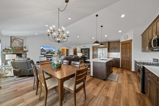 N1451 Maple Ridge ROAD, Lake Geneva, WI 53147