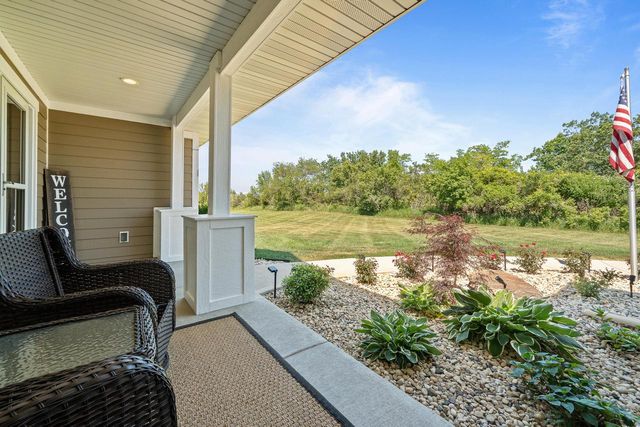 N1451 Maple Ridge ROAD, Lake Geneva, WI 53147