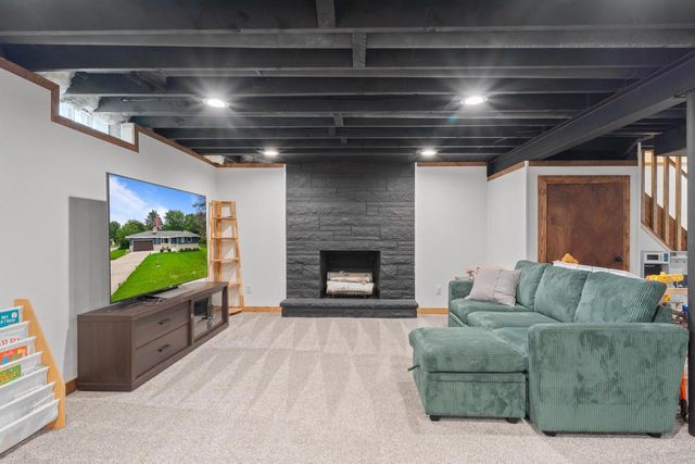703 S Second STREET, Delavan, WI 53115