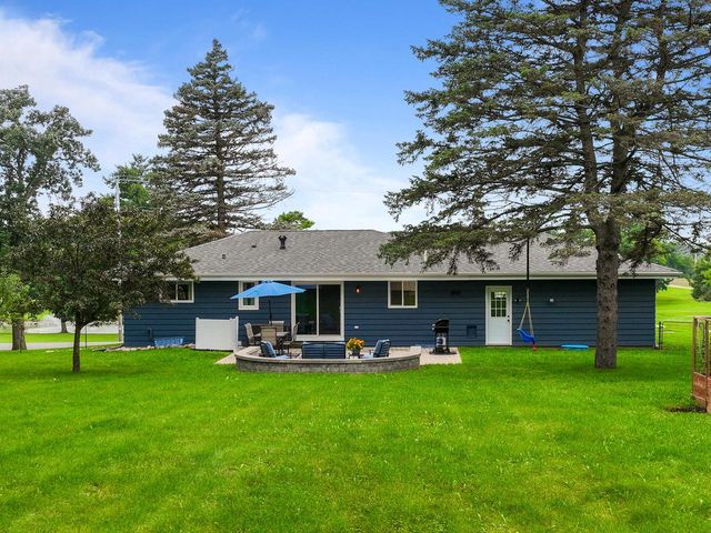 703 S Second STREET, Delavan, WI 53115