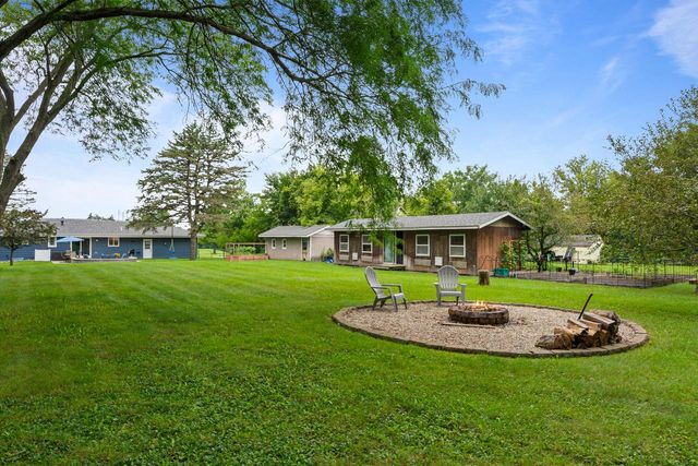 703 S Second STREET, Delavan, WI 53115