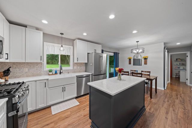 703 S Second STREET, Delavan, WI 53115